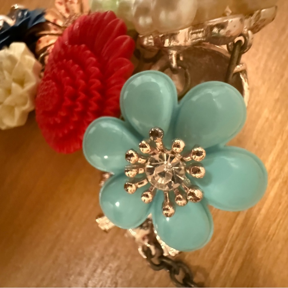 Plunder Floral Multicolor Statement Necklace Chun… - image 8